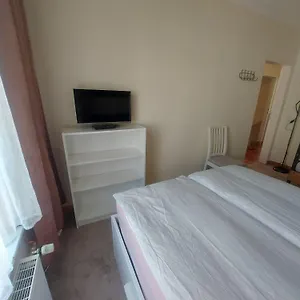Apartment Ferienwohnung Lützowhaus 