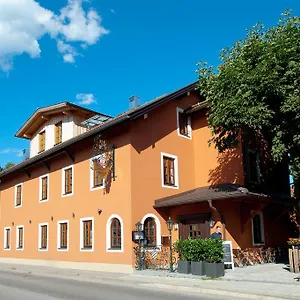 Landgasthof Zum Erdinger Weissbraeu Hotel