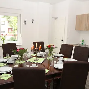 Tempelhof Aparthotel